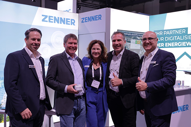 ZENNER, aktiver EMT und Vivavis geben auf den metering days 2024 ihre Kooperation bekannt.